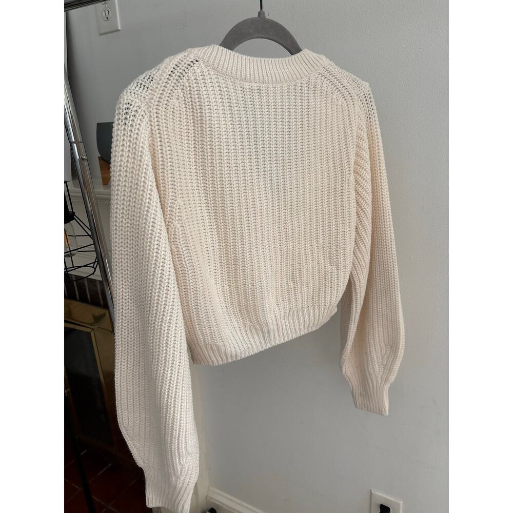 H&M Women’s Cream Cropped Cardigan Chunky Knit Button Front Sweater Cottagecore - Picture 5 of 8